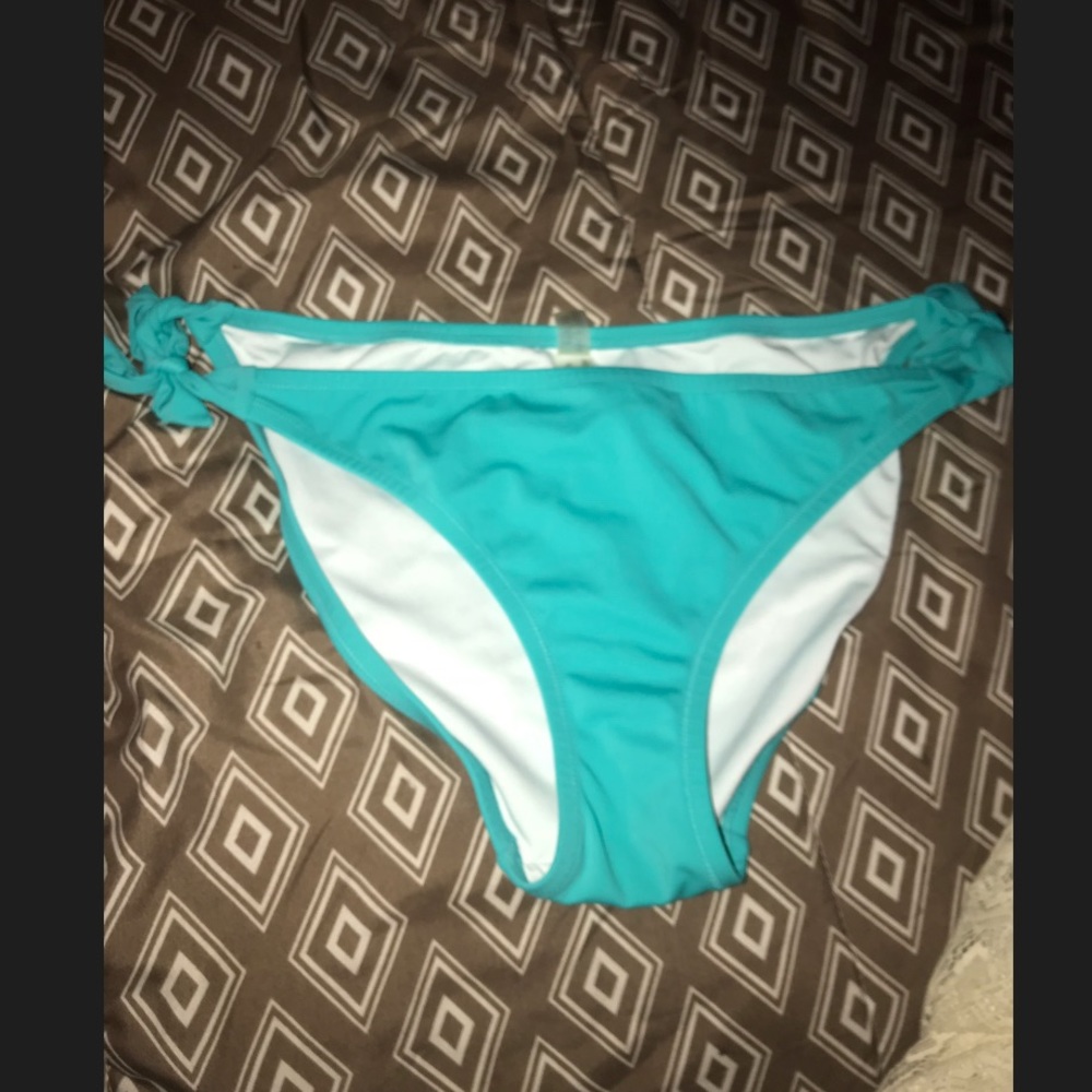 Victoria’s Secret bikini bottom